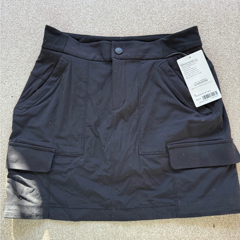 Athleta Black Trekkie Skort 2.0 size 4